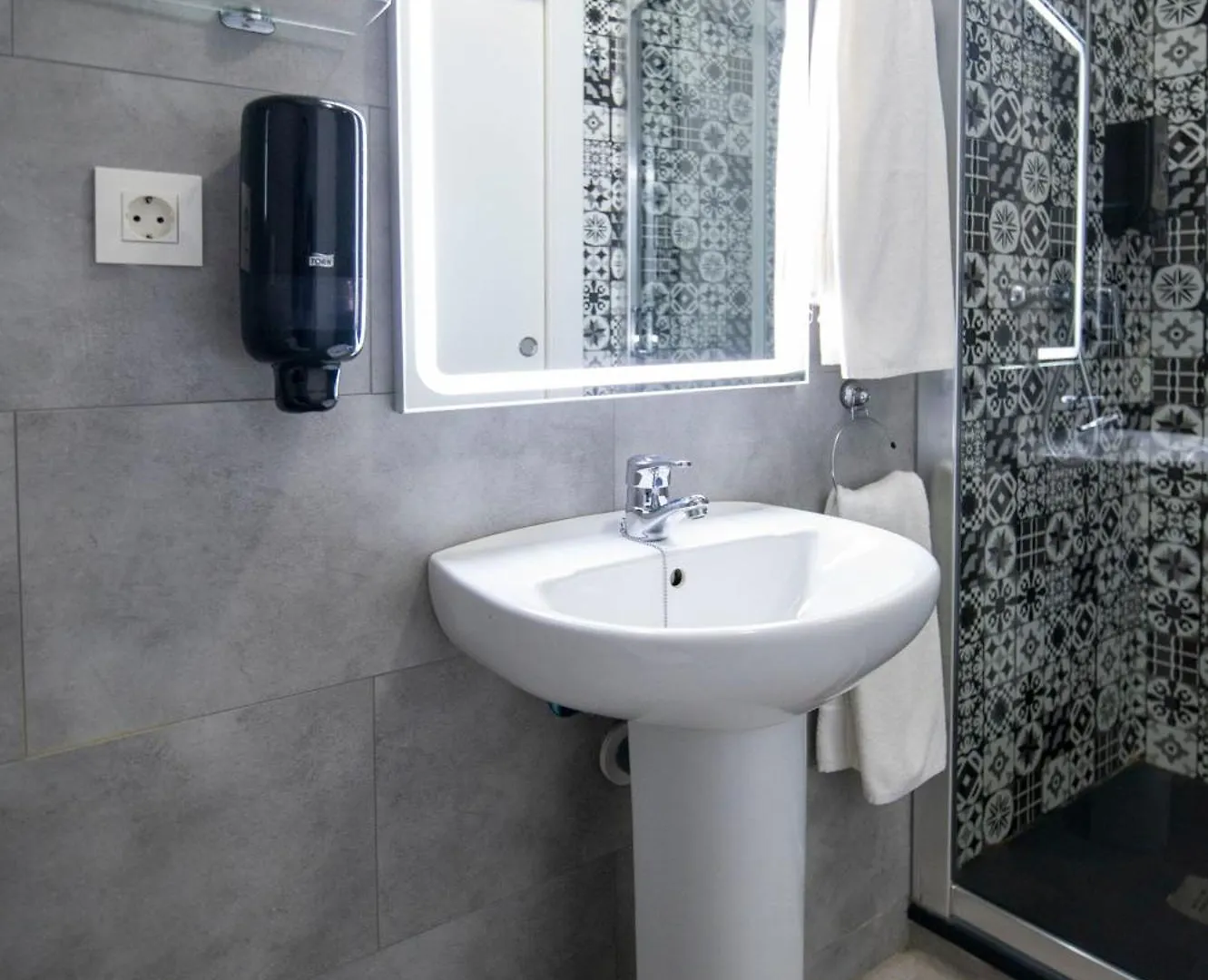 Hotel Manzanito Αντεκέρα